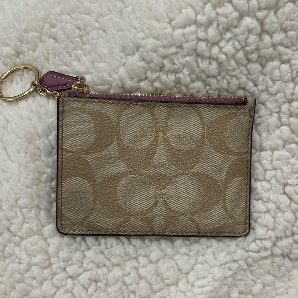 NEW NEVER USED Coach Wallet Key Chain